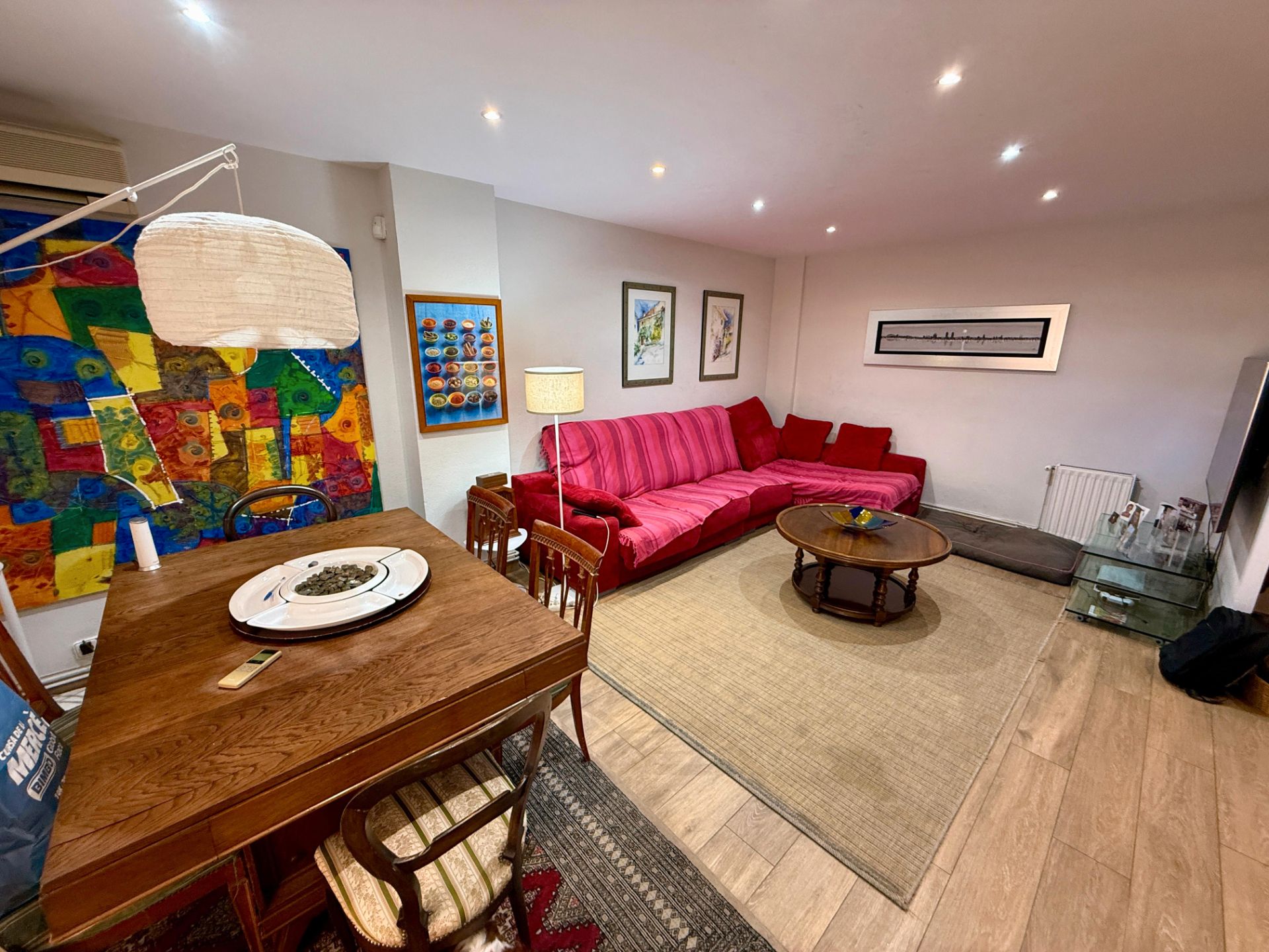 Sala de estar de Casa adosada en venta en Sant Boi de Llobregat con Aire acondicionado, Calefacción y Terraza