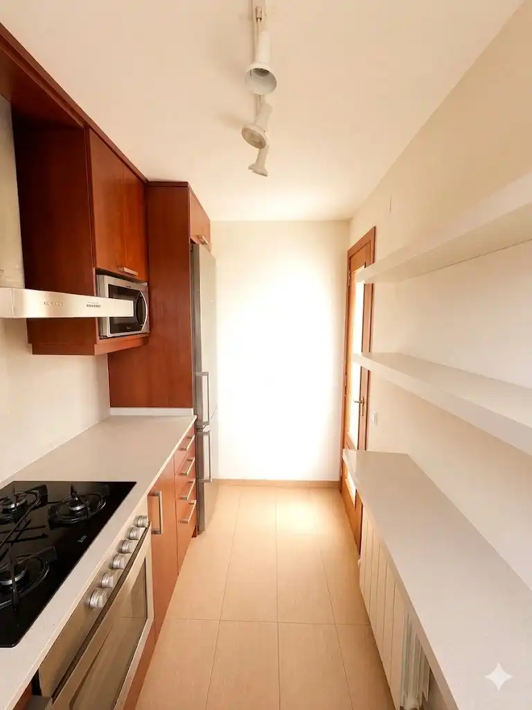 Küche von Maisonette zum Verkauf in Terrassa mit Heizung, Parkett und Terrasse