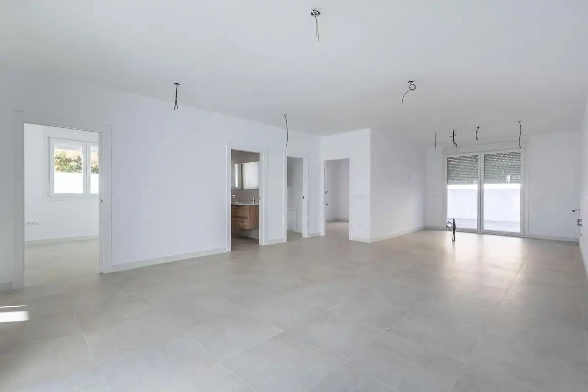 Detached homes for sale in Vegas del Genil  with Air Conditioner and Private garden