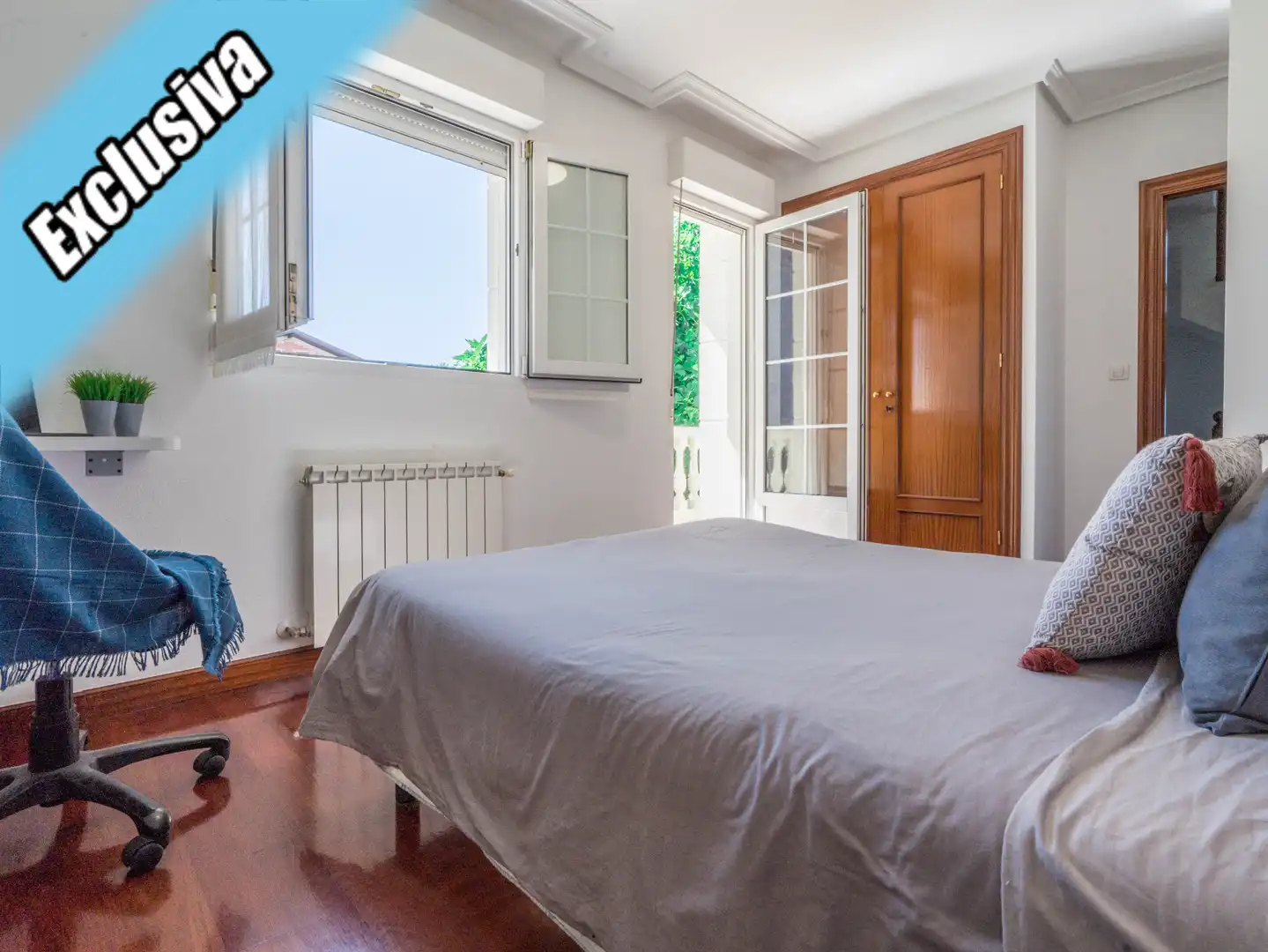 Dormitori de Casa o xalet en venda en Bárcena de Cicero amb Calefacció, Jardí privat i Terrassa