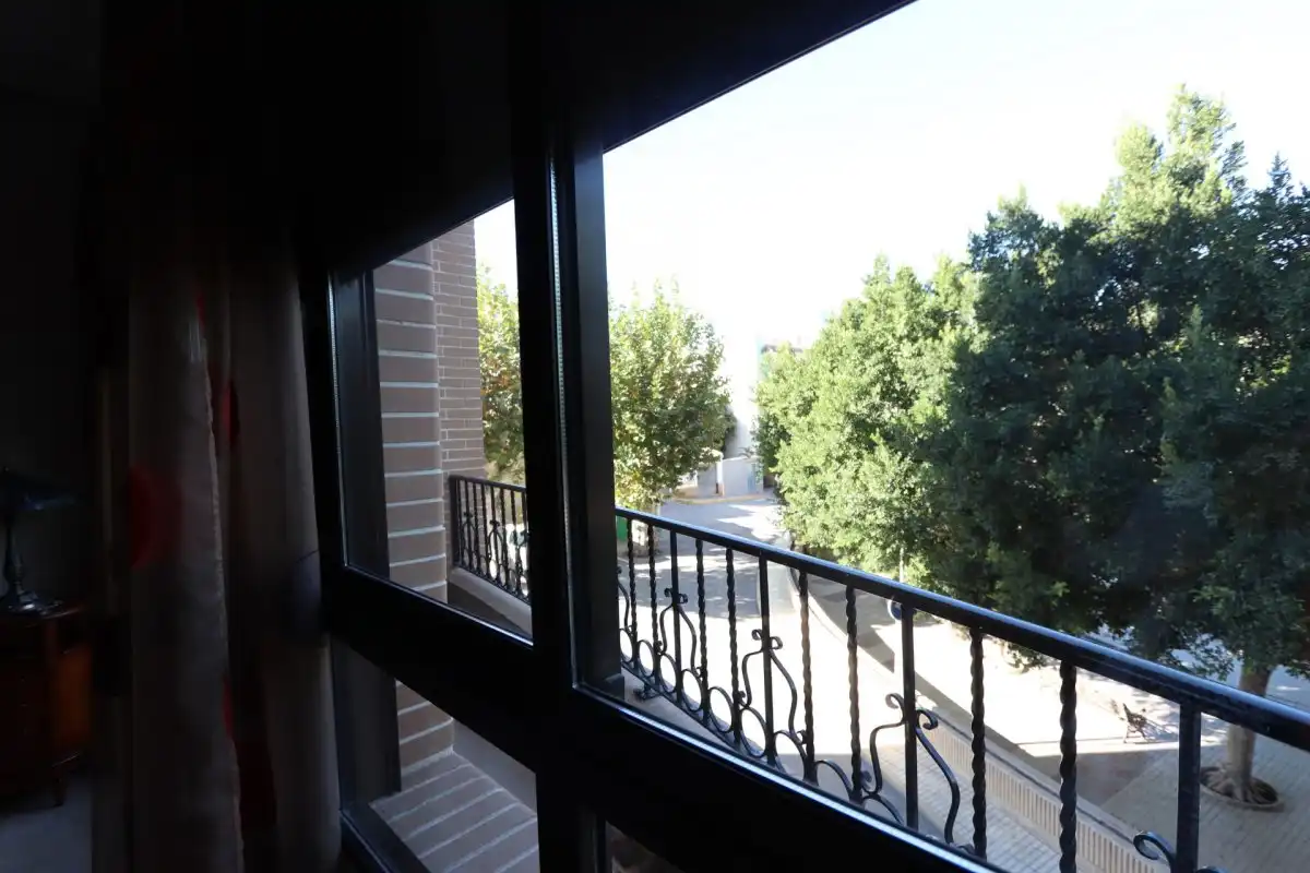 Piso con terraza en venta en Centro, imagen 2