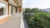 Exterior view of Flat for sale in  Barcelona Capital  with Air Conditioner, Heating and Terrace