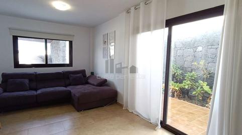 Photo 3 of Single-family semi-detached for sale in Uga, Yaiza