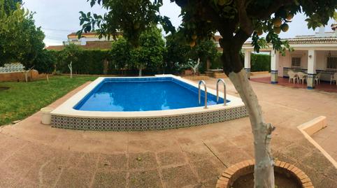 Foto 2 de Casa o chalet de alquiler en Umbrete, Sevilla