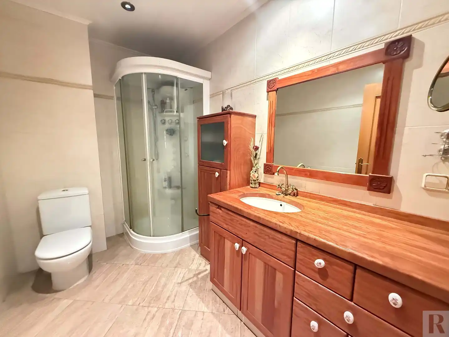 Casa adosada en venta en Avinguda Francesc Macià, Avià