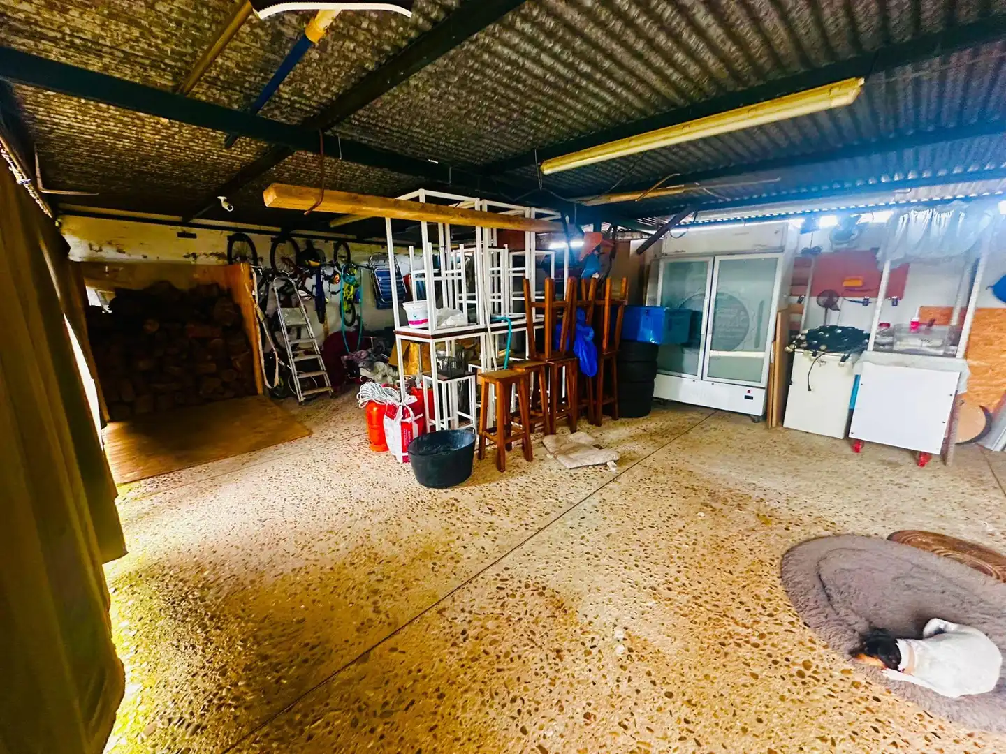 Houses for sale in La Carlota  with Air Conditioner, Heating and Private garden