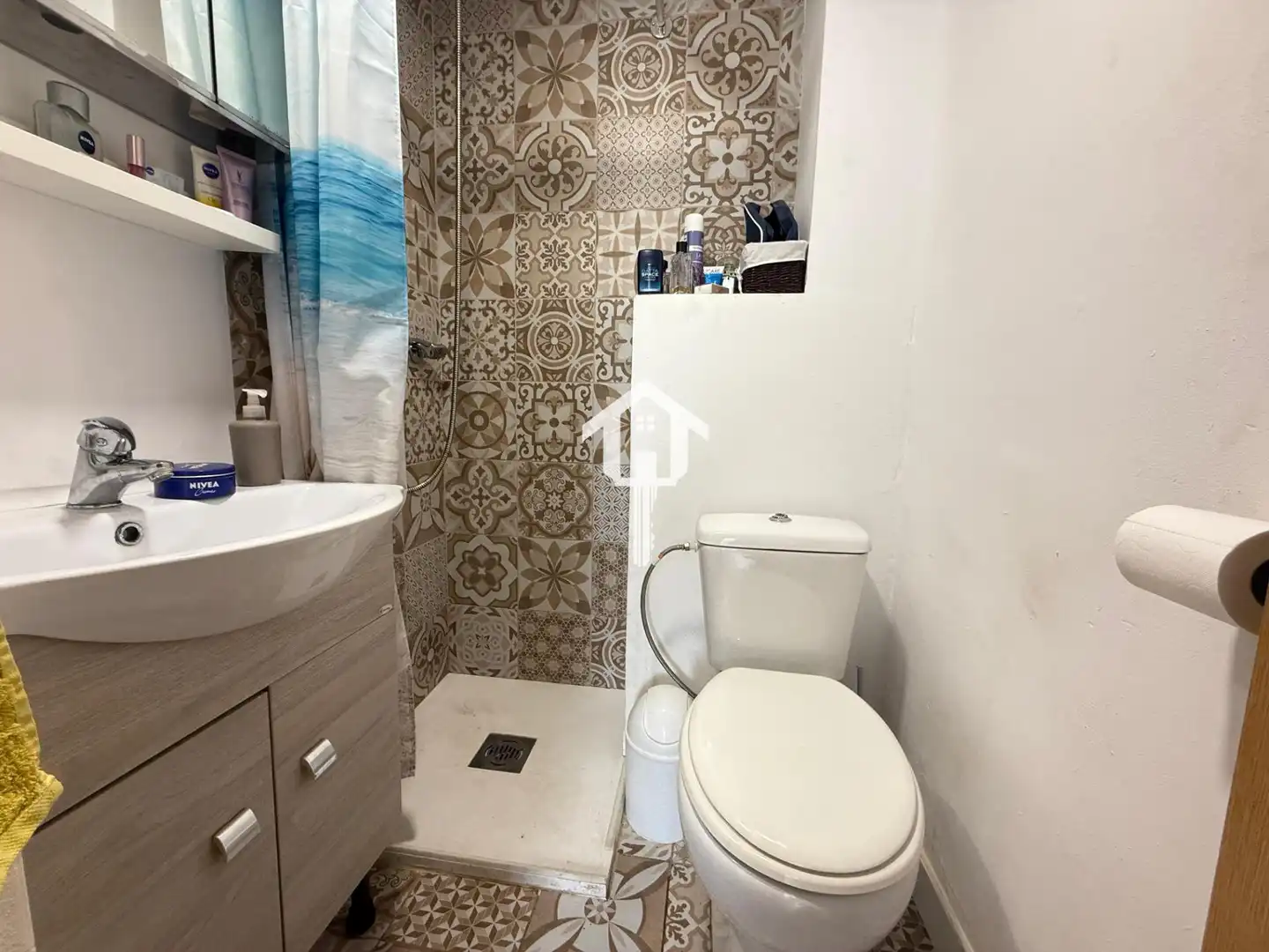 Baño de Piso en venta en Alicante / Alacant con Terraza, Trastero y Balcón