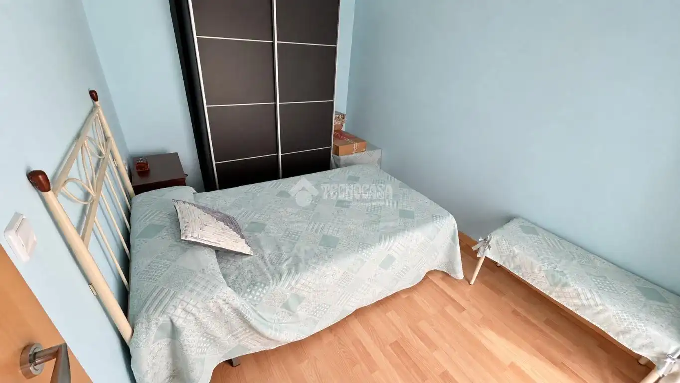 Habitación de Piso en venta en Valencia con Aire acondicionado y Balcón