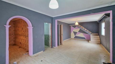 Foto 3 de Casa o xalet en venda a C/ Isabel Pantoja, San García, Algeciras