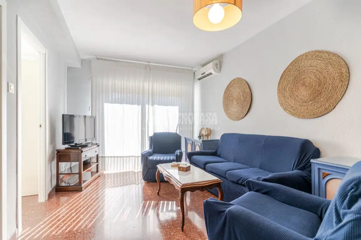 Sala de estar de Piso de alquiler en Granada con Aire acondicionado y Amueblado