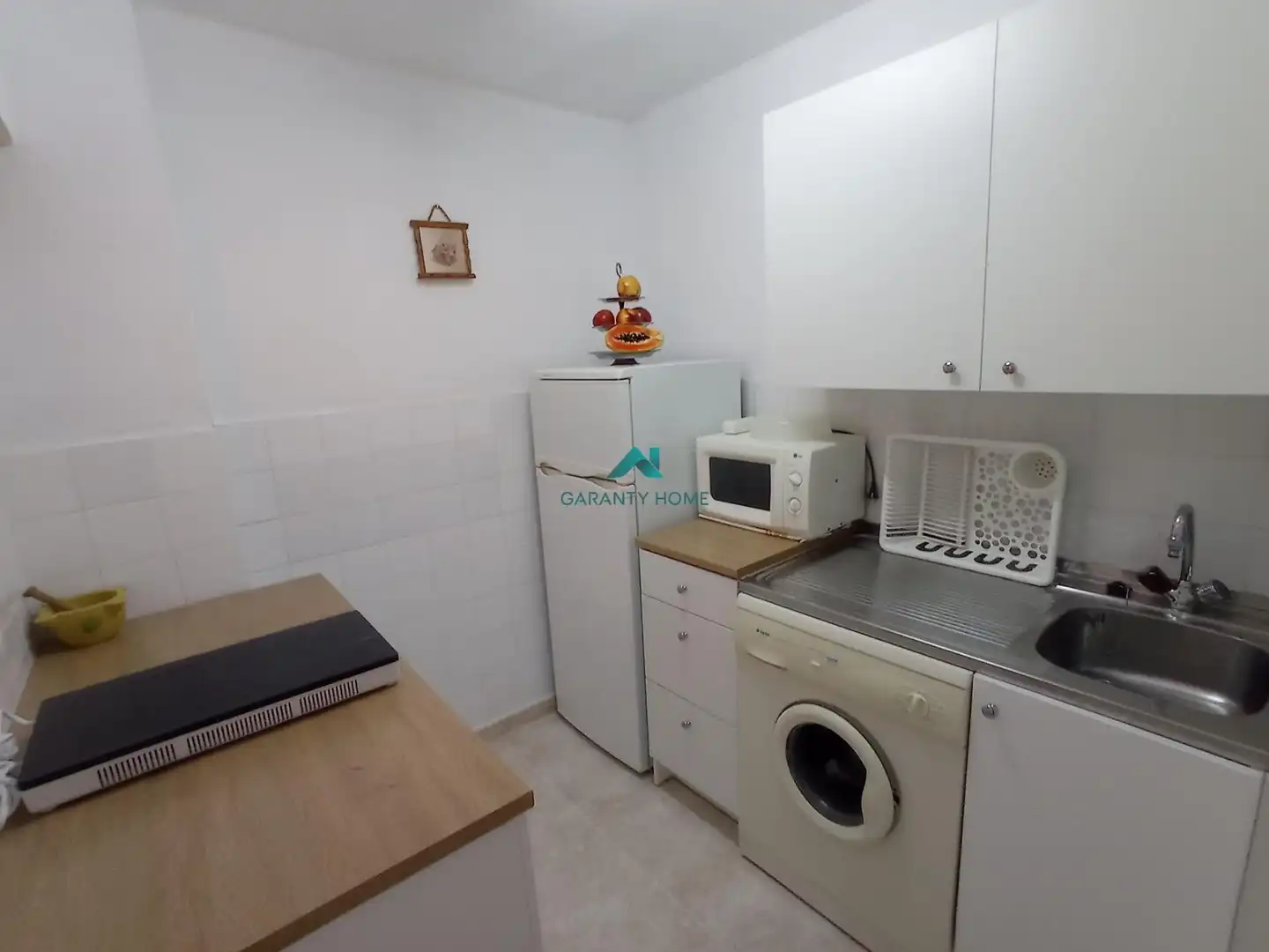 Cocina de Estudio de alquiler en Laredo con Terraza y Amueblado