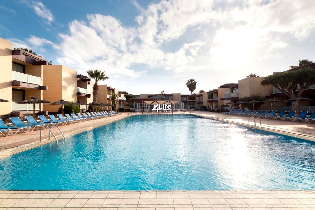 Swimming pool of Flat for sale in Arona  with Terrace and Furnished