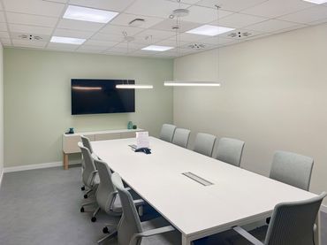 Office space with lift to rent in Calle Marie Curie 9