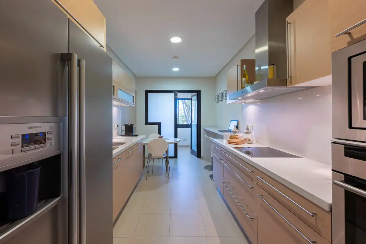 Piso con terraza en venta en Urbanizacion el Herrojo 2, imagen 26