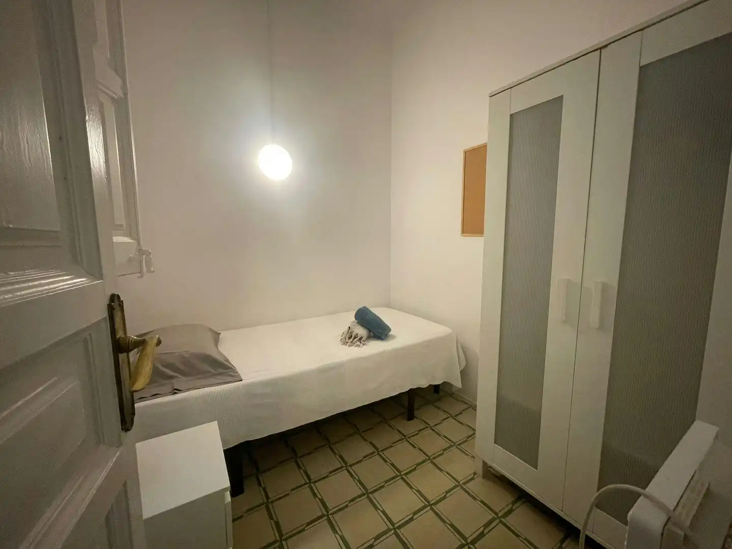 Schlafzimmer von Wohnung zur untervermieten in Barcelona mit Heizung, Möbliert und Waschmaschine