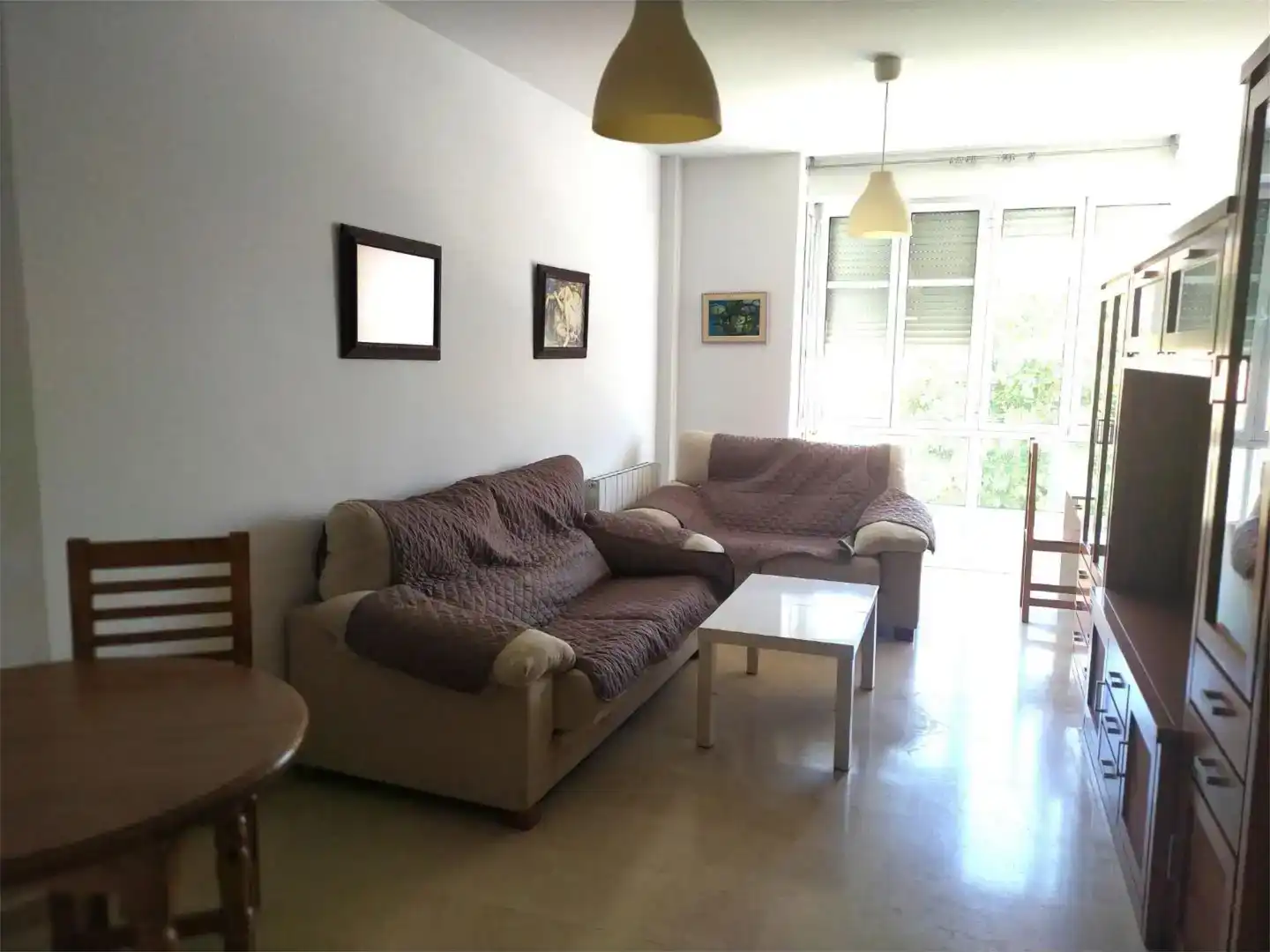 Sala d'estar de Pis en venda en Baza, Granada