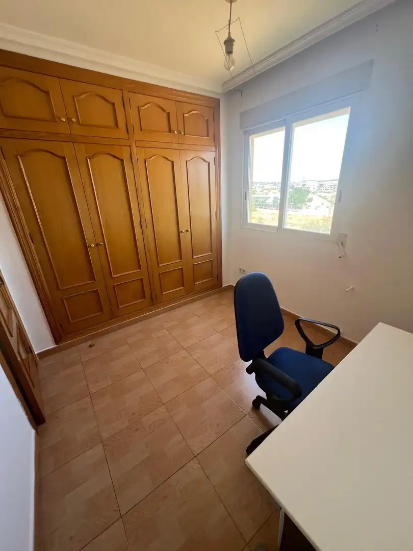 Wohnung zum Verkauf in Murcia mit Klimaanlage, Heizung und Privatgarten