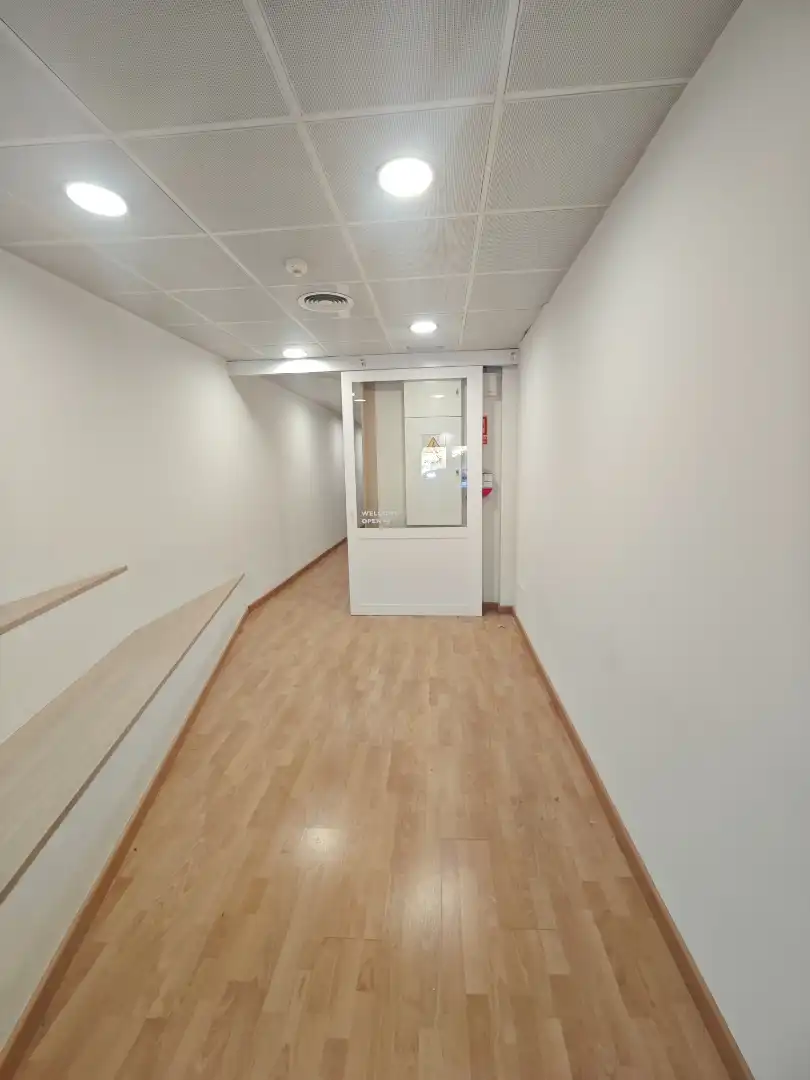 Gewerbefläche zur Miete in Carrer de Joan Maragall, imagen 14