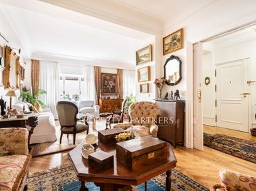 Apartament amb ascensor en venda a Calle del Duque de Sesto