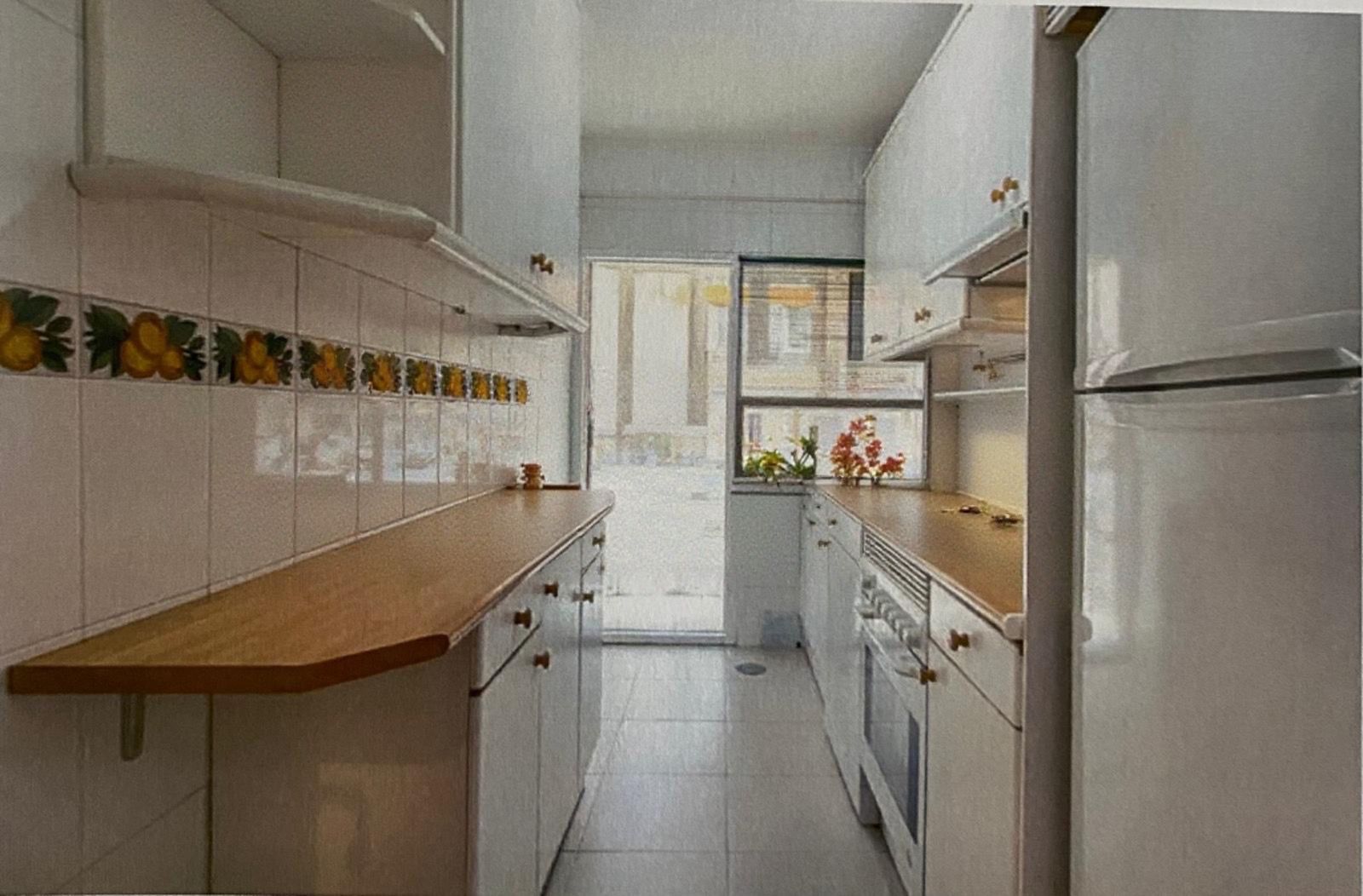 Kitchen of Flat to rent in  Madrid Capital  with Air Conditioner, Heating and Parquet flooring