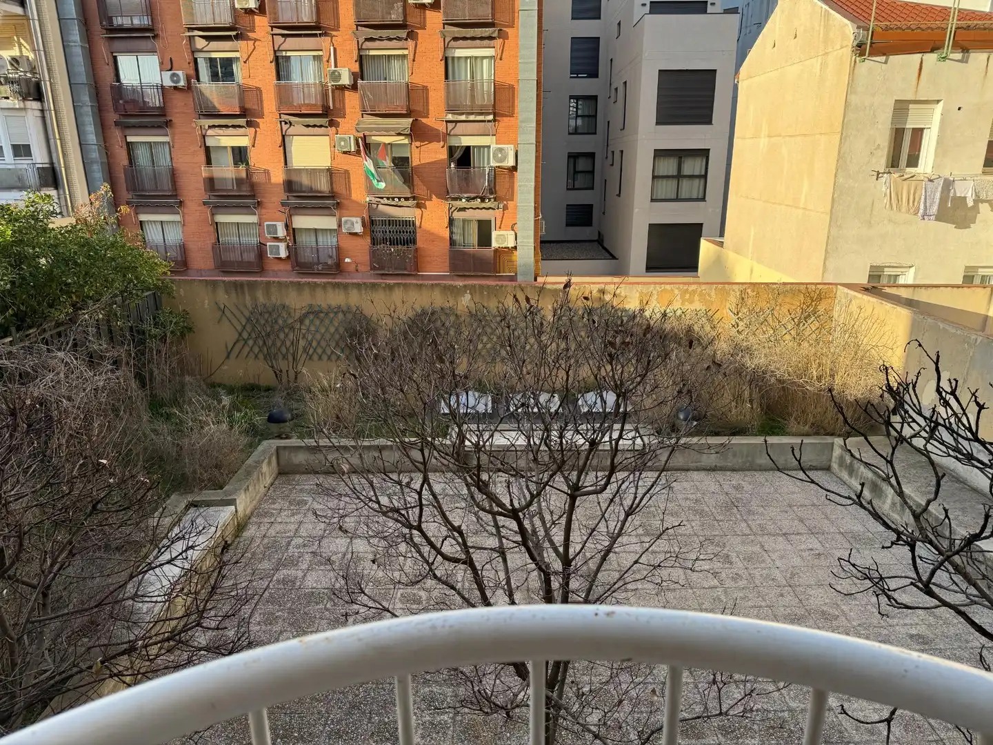 Balcony of Flat for sale in Madrid  with Air Conditioner, Private garden and Parquet flooring
