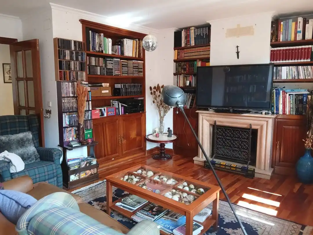 Sala de estar de Dúplex en venta en Ezcaray con Calefacción, Piscina y Balcón