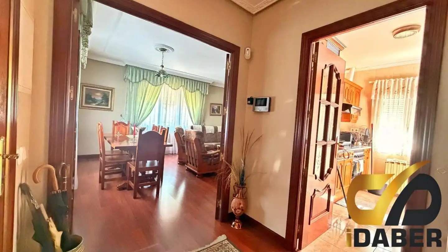 Dining room of Houses for sale in Carranque  with Air Conditioner, Heating and Private garden