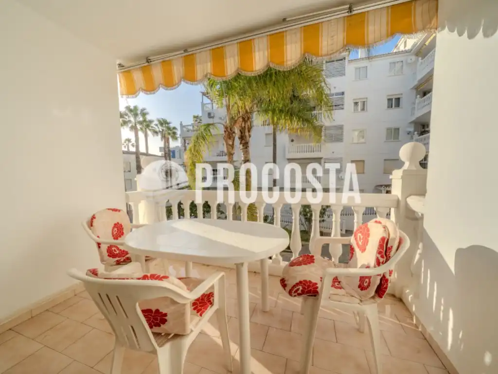 Schlafzimmer von Wohnung zum Verkauf in Almuñécar mit Klimaanlage, Privatgarten und Terrasse
