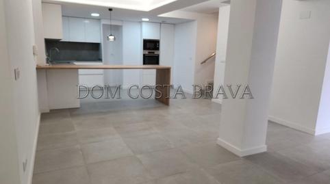 Foto 2 de Dúplex en venta en Andreu Tuyet I Santamaria, Montilivi, Girona