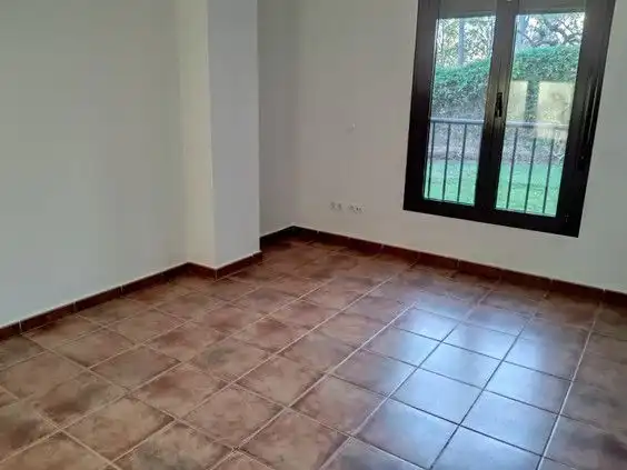 Dormitori de Casa o xalet en venda en Guillena amb Aire condicionat, Calefacció i Jardí privat