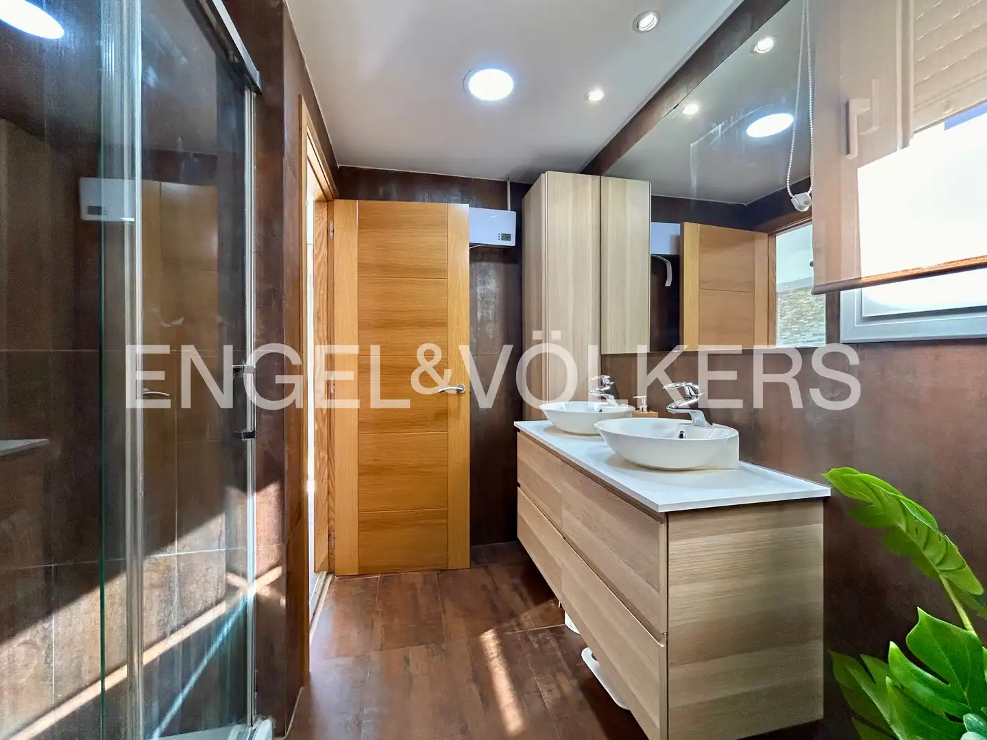 Bathroom of Detached homes for sale in Mont-roig del Camp  with Air Conditioner, Heating and Private garden