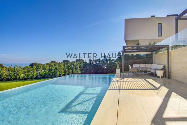 Casa-chalet en Alquiler en Ronda Robi en Torre Valentina - Mas Vilar de La Mutxada - Treumal