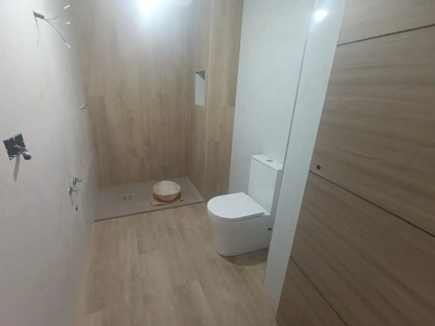 Bany de Planta baixa en venda en Elche / Elx amb Aire condicionat i Terrassa