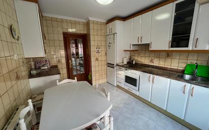 Kitchen of Flat for sale in Colindres