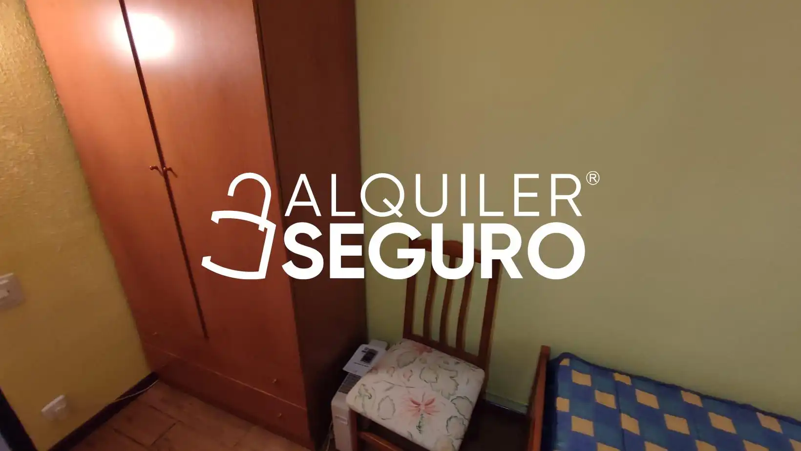 Schlafzimmer von Wohnung zur Miete in Madrid mit Heizung, Terrasse und Möbliert