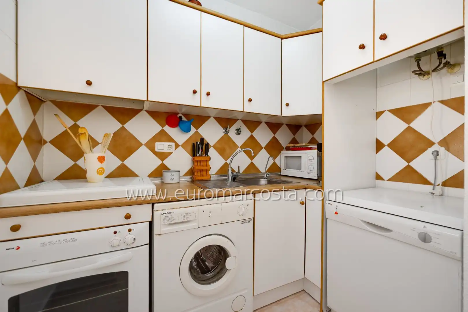 Apartamento con piscina en venta en Calle Ramon Rubial, imagen 10