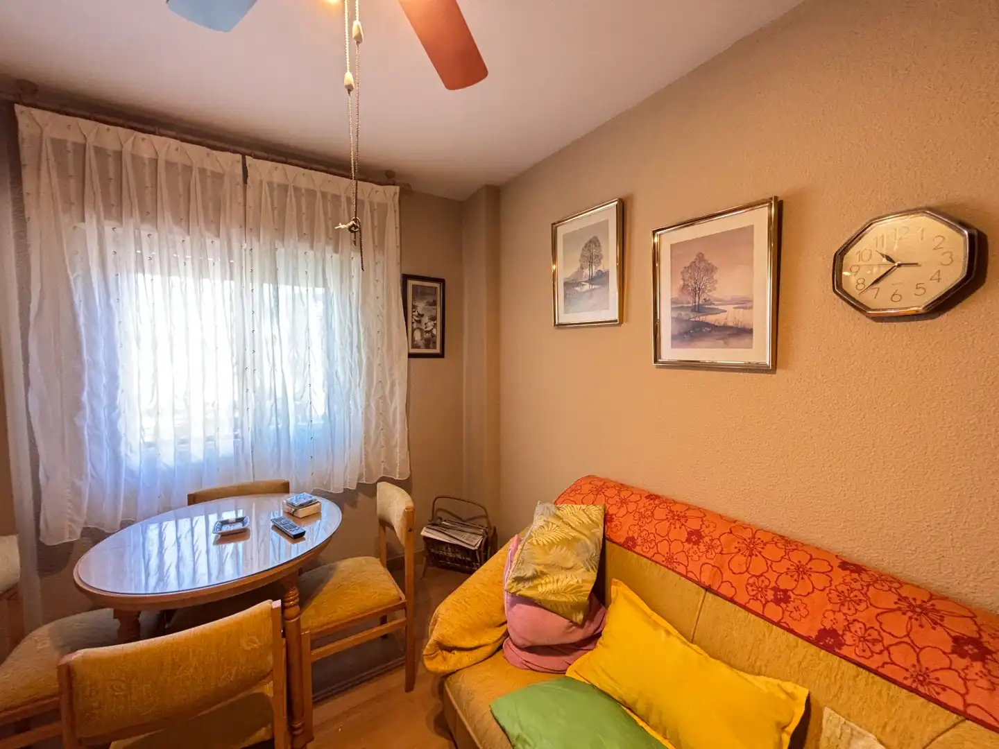 Habitación de Piso en venta en Madrid con Calefacción, Terraza y Amueblado