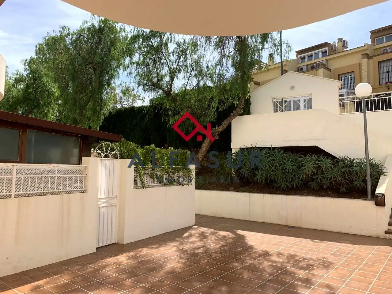 Bajo con piscina en alquiler en Calle Altabaca, imagen 5