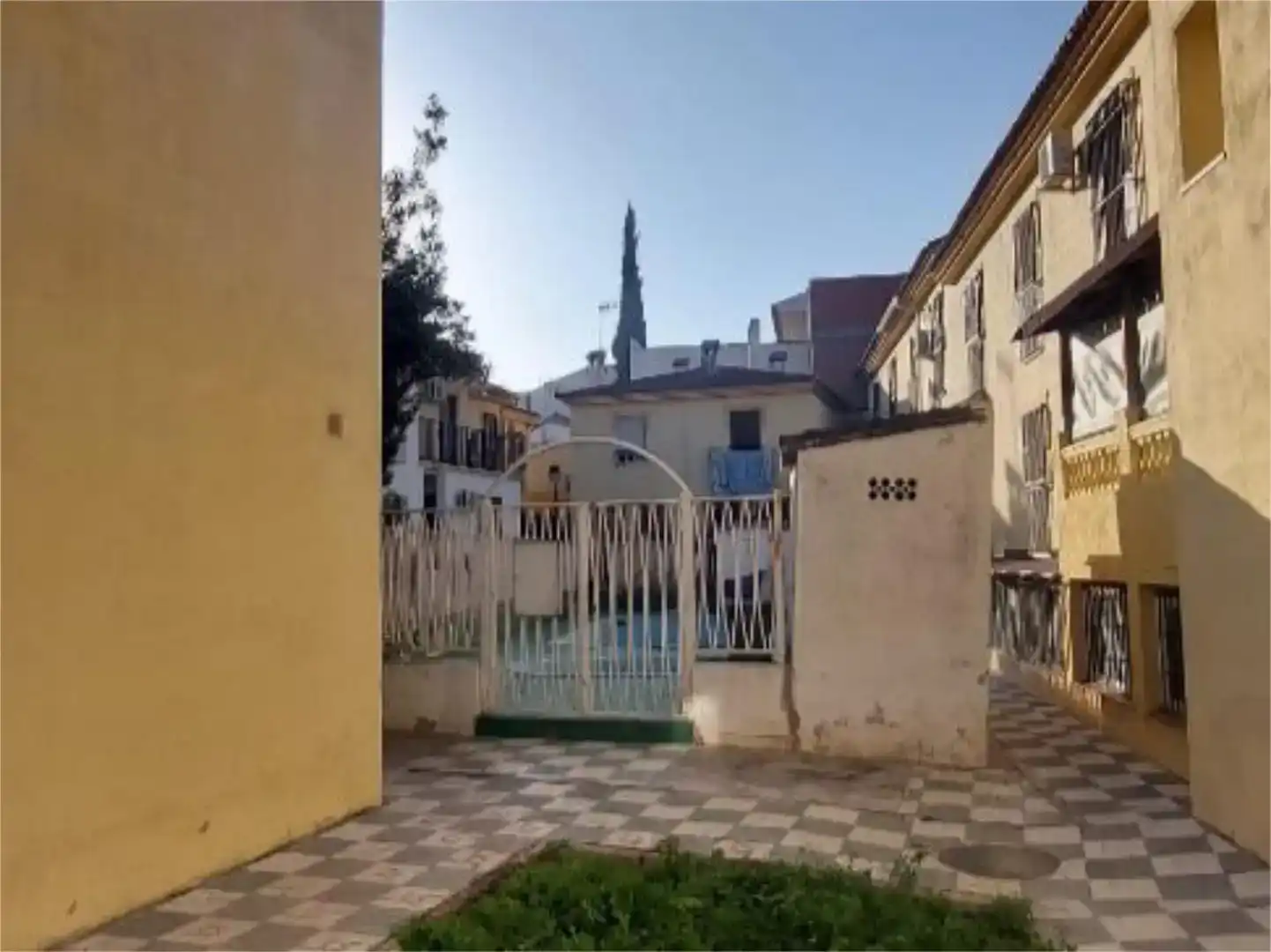Vista exterior de Casa adosada en venda en Pulianas amb Piscina