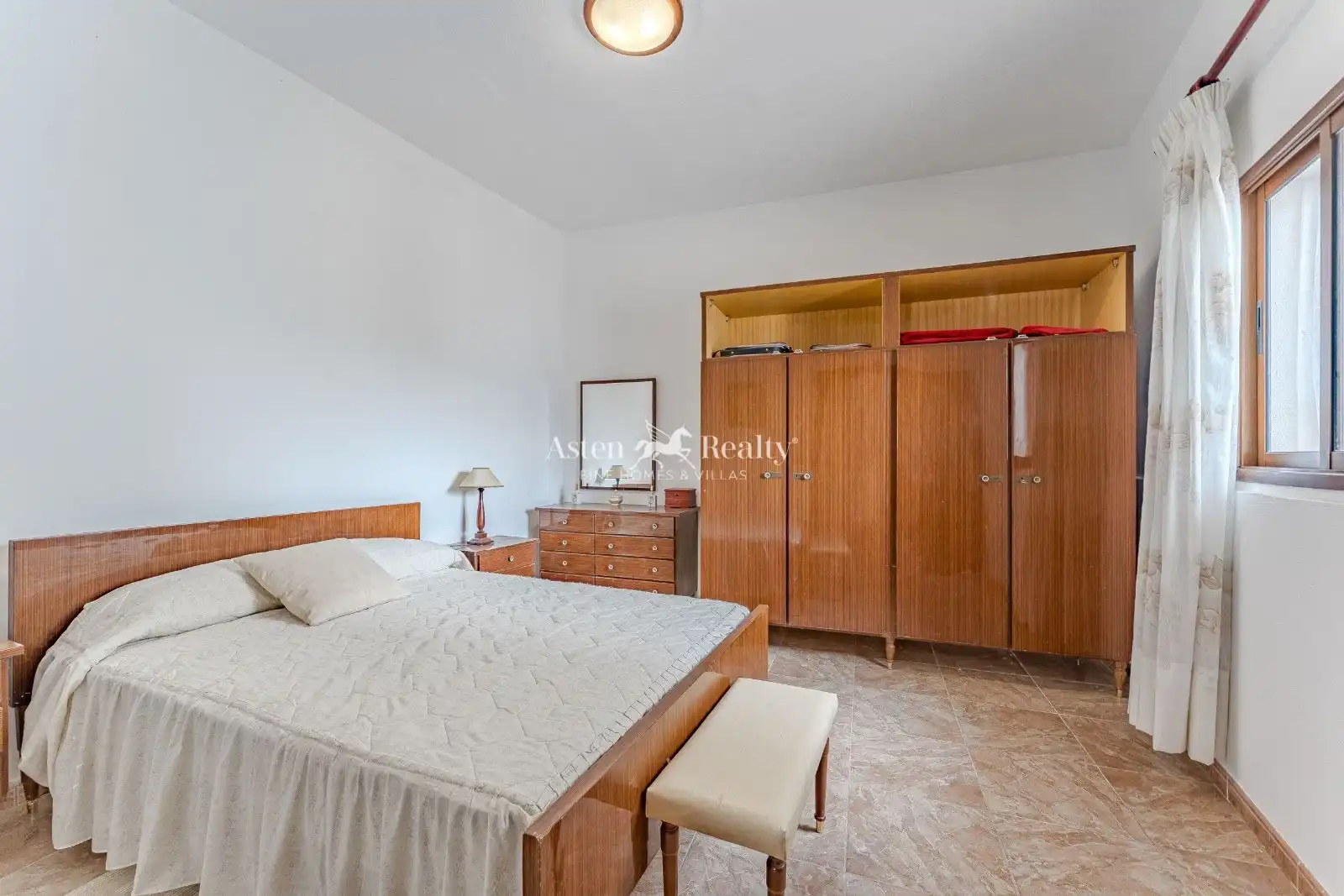 Dormitori de Casa o xalet en venda en Granadilla de Abona amb Jardí privat, Terrassa i Traster