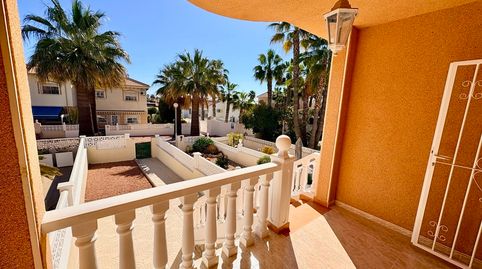 Foto 4 de Casa adosada en venta en Avenida Antonio Quesada, 16, Rojales, Alicante
