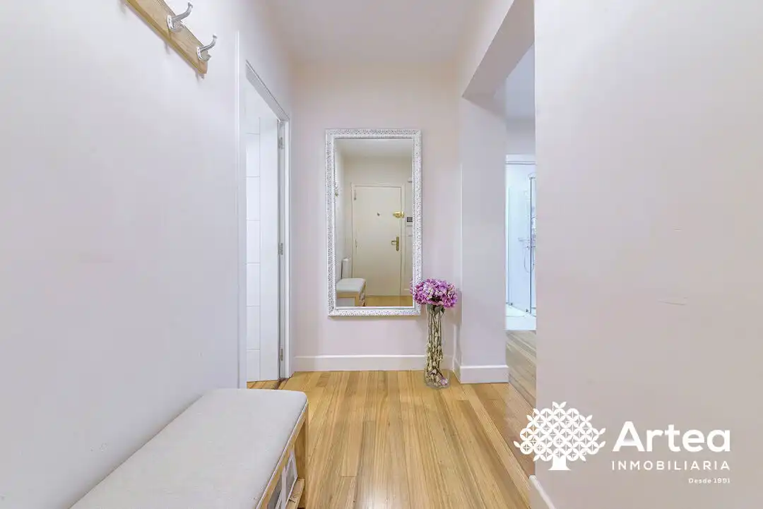 Flat for sale in Bilbao   with Heating