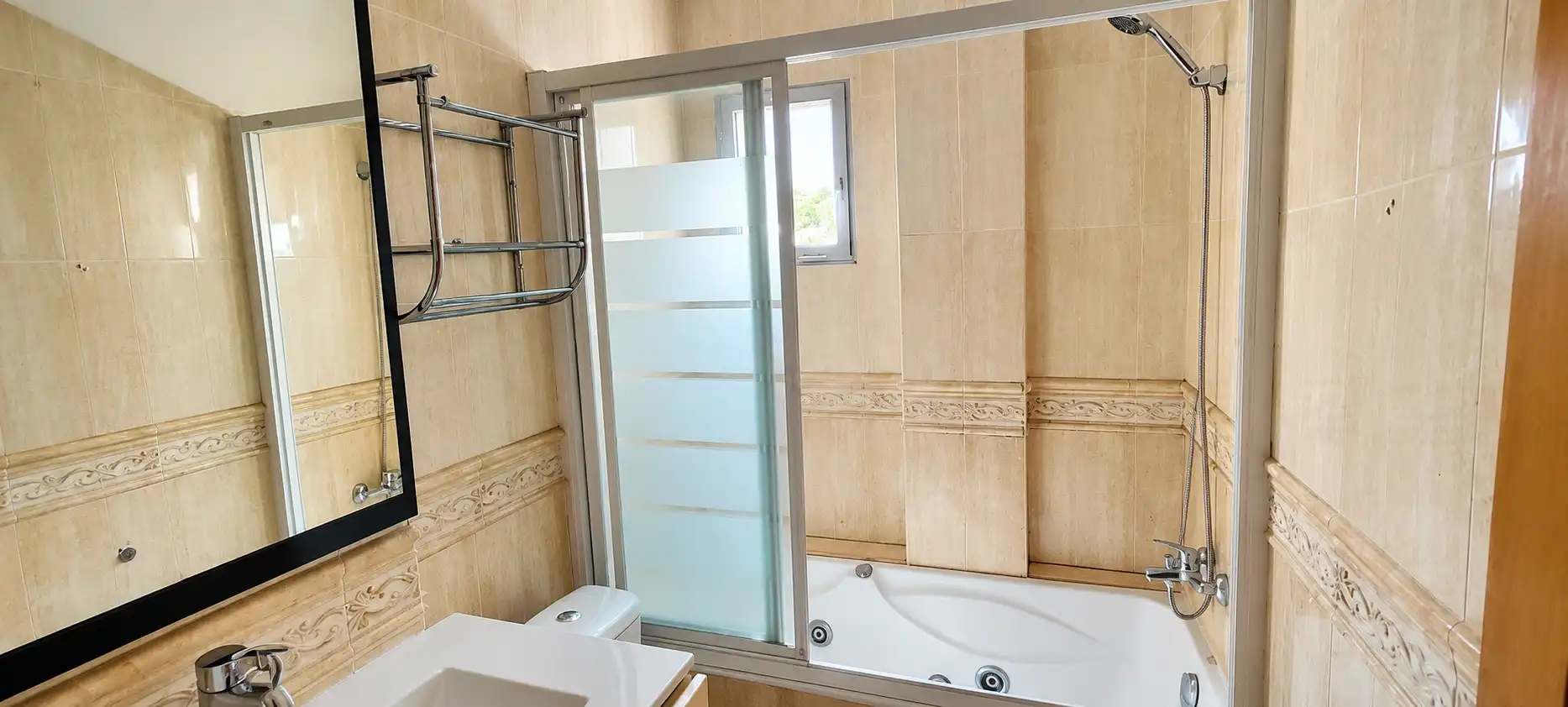 Piso con ascensor en venta en Taialà - Germans Sabat, imagen 13