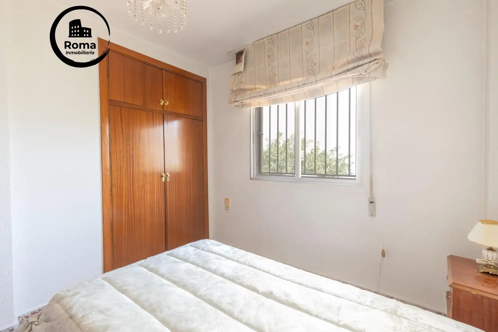 Habitación de Casa adosada en venta en Maracena con Aire acondicionado, Calefacción y Terraza