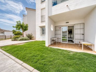 Rez-de-chaussée avec piscine à vendre à Chullera