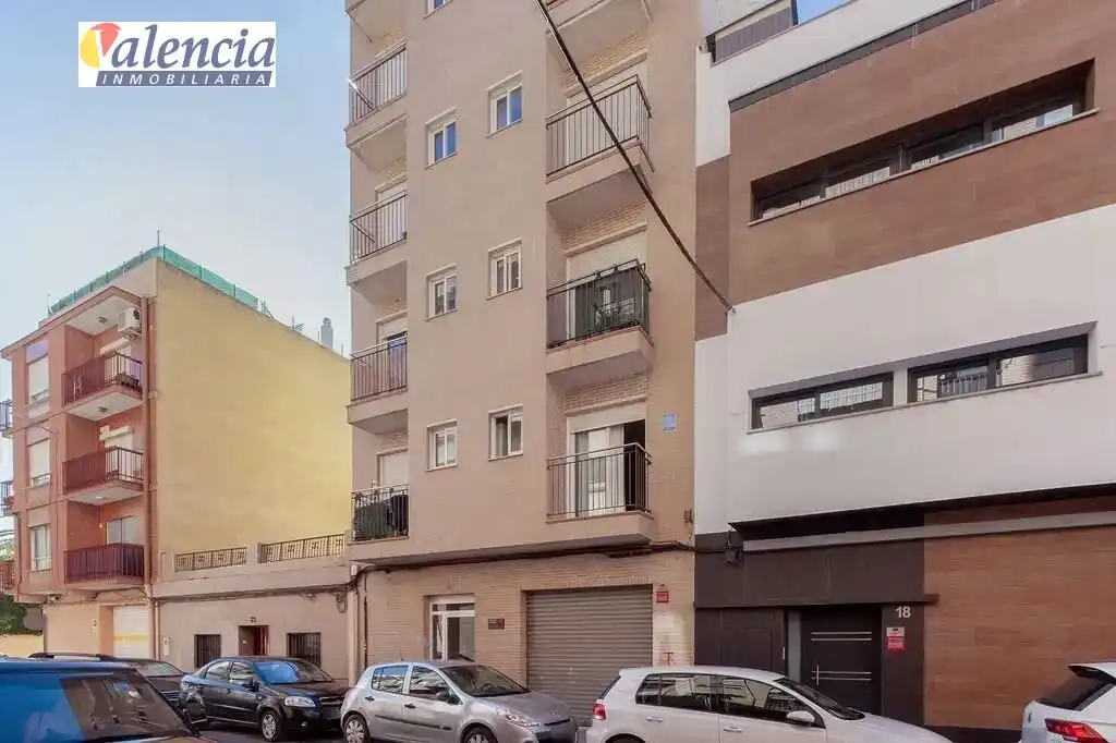 Exterior view of Apartments for sale in Paterna