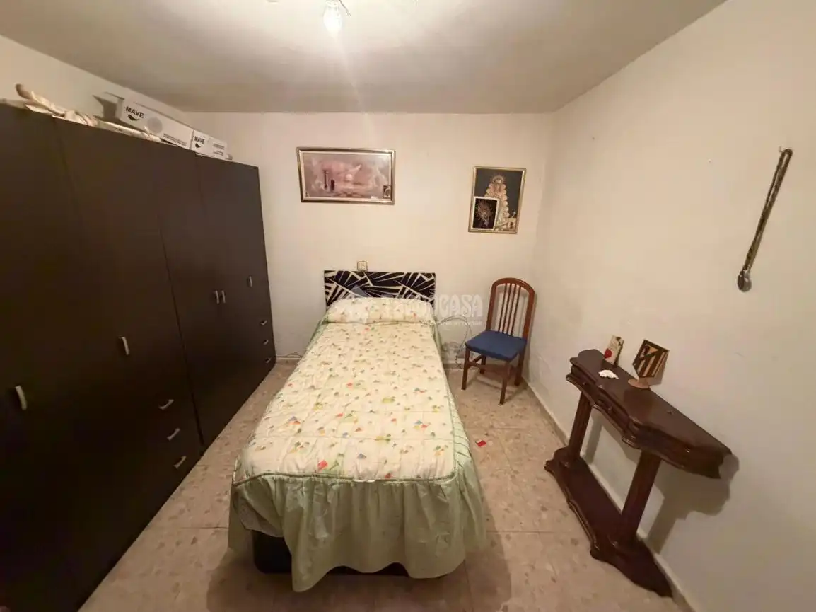 Dormitori de Casa adosada en venda en Badajoz amb Terrassa