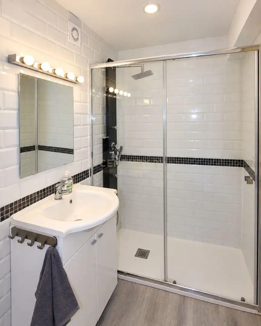 Baño de Apartamento de alquiler en Manzanera - Tosal