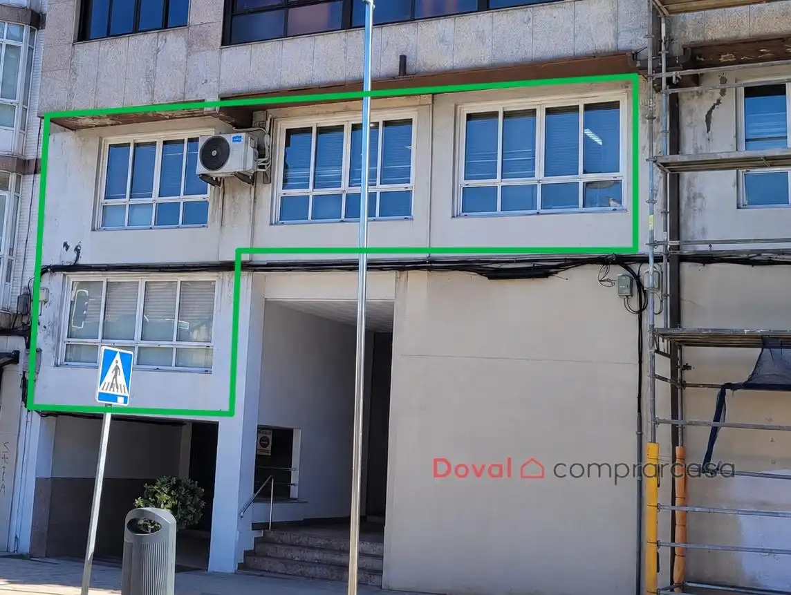 Vista exterior de Planta baja en venta en O Porriño   con Calefacción
