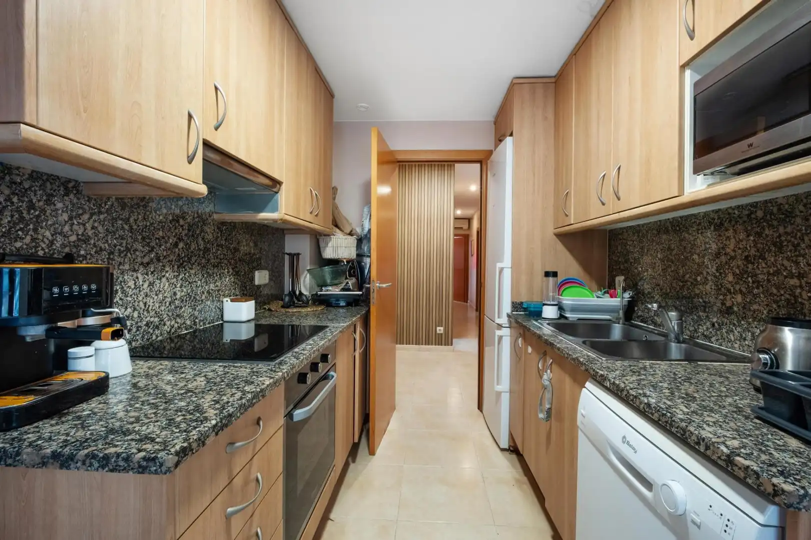 Kitchen of Apartments for sale in Girona